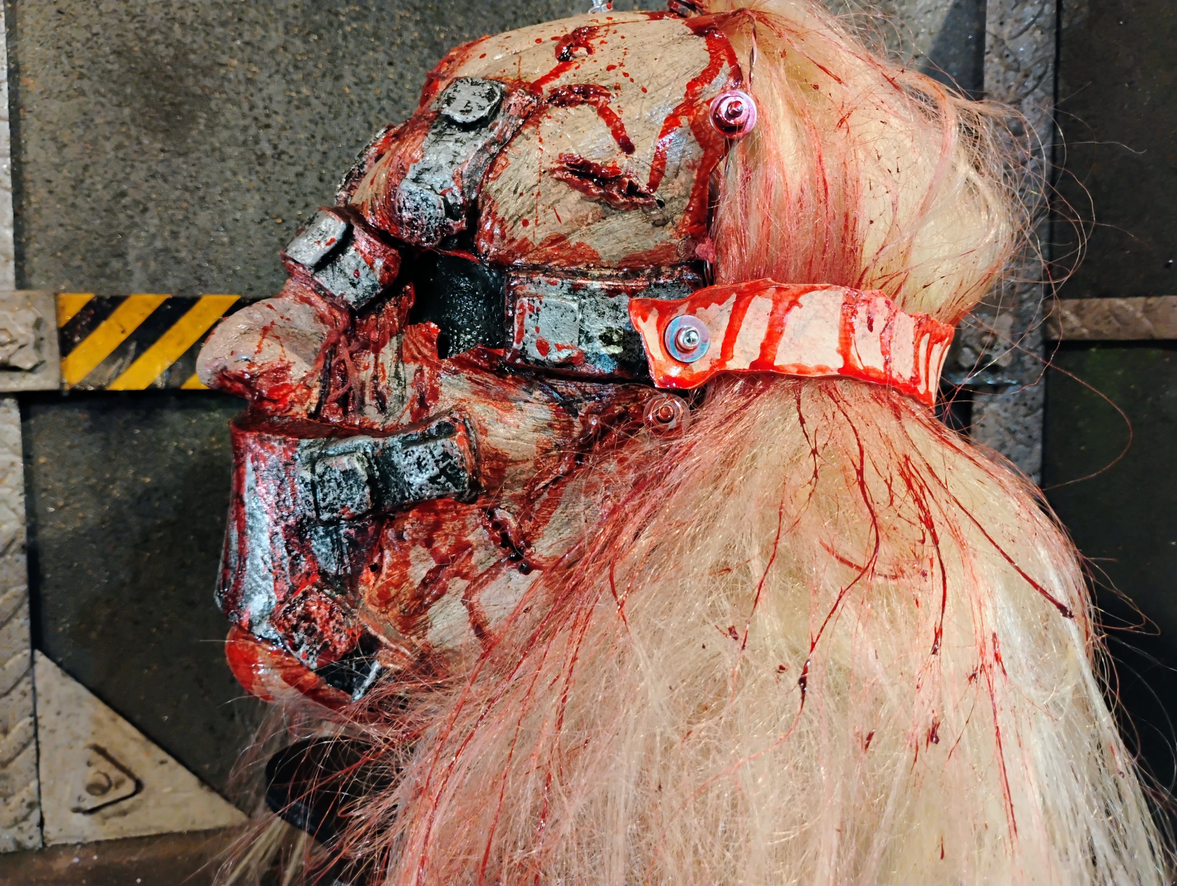 Masochist half mask with full wig